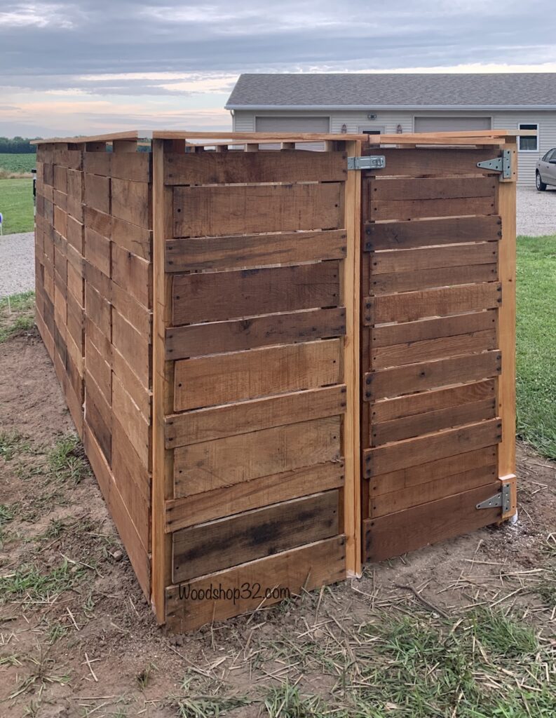 pallet fence with door